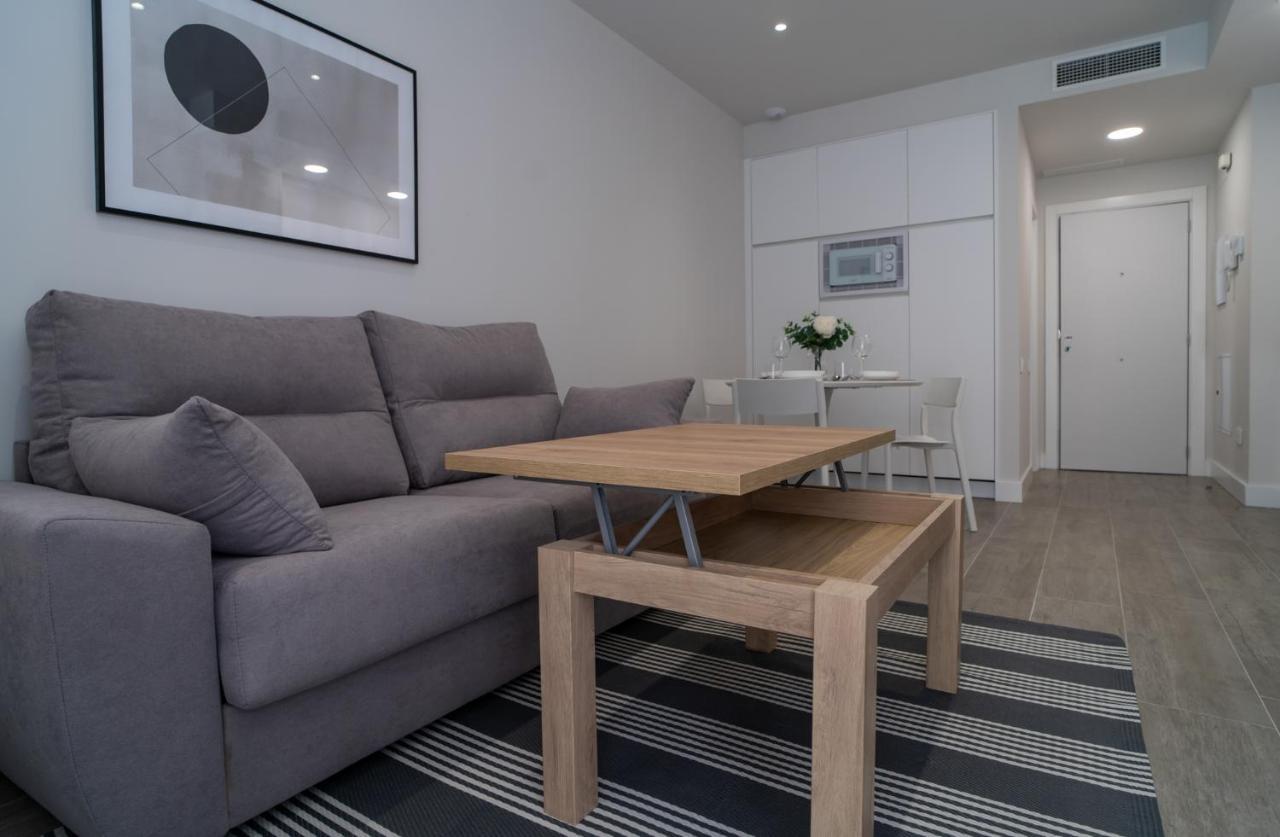 Aac Malaga - Apartamento Luminoso Y Nuevo, A 1,3Km Del Centro De Málaga Dış mekan fotoğraf